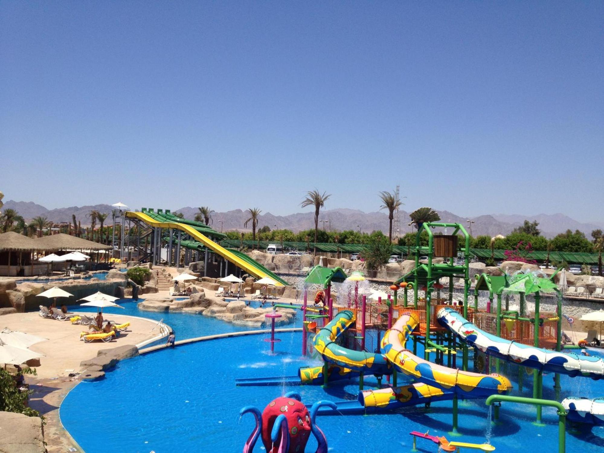 Reef Oasis Beach Aqua Park Resort Sharm el Sheikh Esterno foto